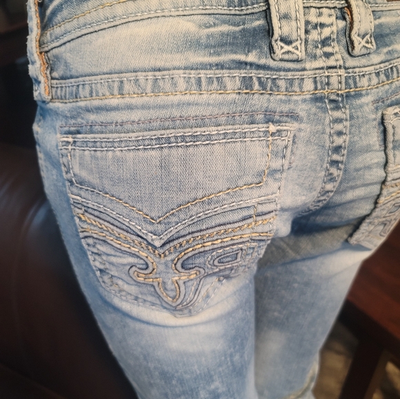 Rock revival Braylee size 28x29 skinny jeans - Picture 4 of 5